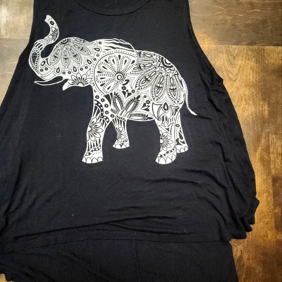 Tank top - Picture 1 of 2